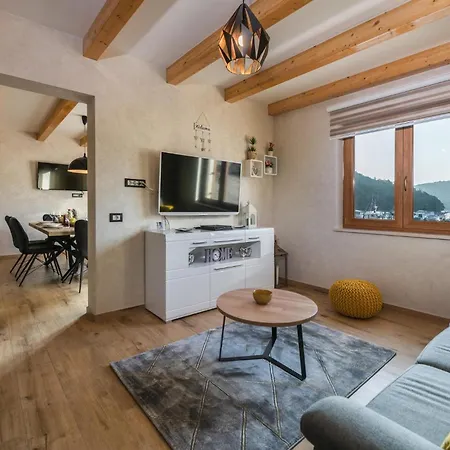 Stunning In With Kitchen * Krnica