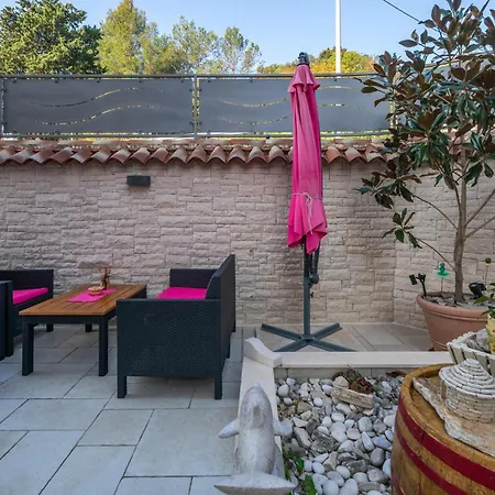 Stunning In With Kitchen Dom wakacyjny Krnica
